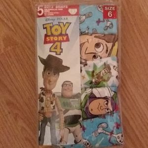 🎊NWT toy story 4 briefs